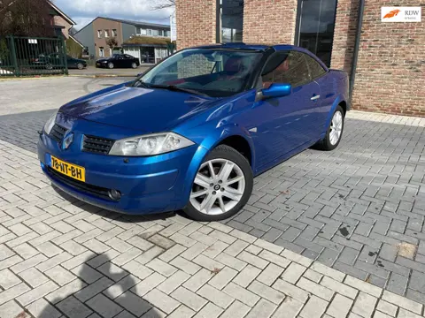 Renault Mégane Coupé-Cabriolet 2.0-16V Privilège Luxe