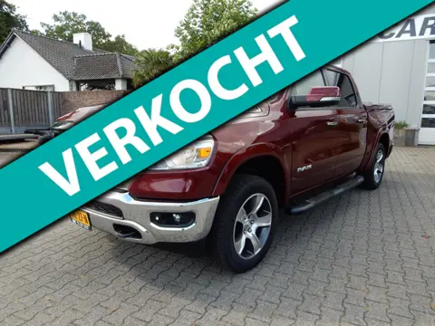 Dodge Ram 1500 5.7 V8 4x4 Crew Cab Big Horn Lederen inter. LPG onderb.