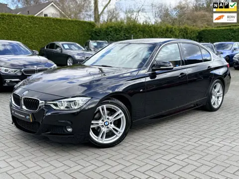 BMW 3-serie 318i Centennial High Executive M Sport|Navigatie|Climate control|18 inch M|Cruise contro
