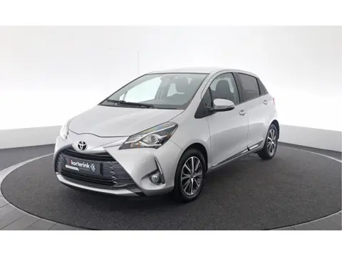 Toyota Yaris 1.5 VVT-i Active (bj 2020)