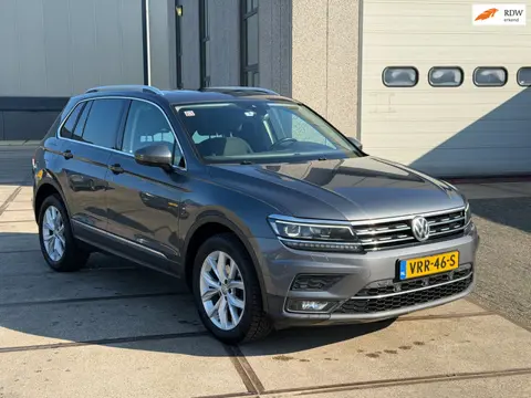 Volkswagen TIGUAN 2.0TDI 4 Motion Aut. Panodak, Xenon, Carplay