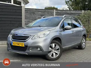 Peugeot 2008 Allure 1.2 PureTech 110PK Navigatie, Parkeersensoren, Trekhaak, Panoramadak