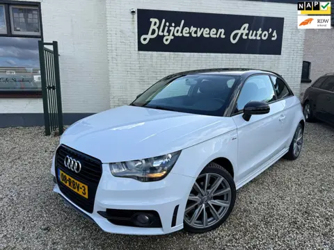 Audi A1 1.2 TFSI Ambition S-Line Org. NL | Cruise | LM 17'' | Trekhaak