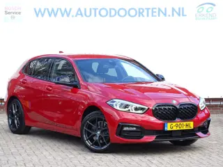 BMW 1-serie 118i Executive Edition|M-Sport|Sportstoelen|Camera|Carplay
