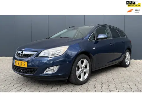 Opel Astra Sports Tourer 1.4 Turbo Edition Airco cruise Trekhaak APK t/m 2027