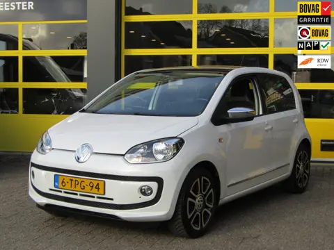 Volkswagen Up! 1.0 high up! BlueMotion / Panoramadak