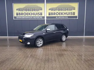 Mitsubishi Outlander 2.0 PHEV instyle (bj 2014, automaat)