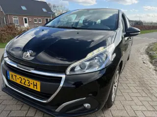 Peugeot 208 1.2 PureT. Blue Lion (bj 2016)