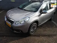 Peugeot 2008 1.2 PureTech Blue Lion