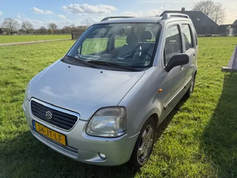 Suzuki Wagon R+ 1.3 Season (bj 2002, automaat)