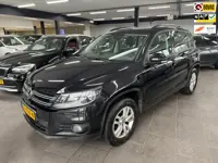 Volkswagen Tiguan 1.4 TSI Comfort&Design leer navigatie clima cruise controle lm-velgen trekhaak