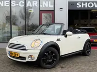 Mini Mini Cabrio 1.6 One / PDC / Stoelverwarming / Ondhboek!