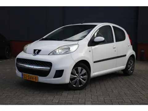 Peugeot 107 1.0-12V XS airco | apple carplay (bj 2011)