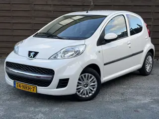 Peugeot 107 1.0-12V Urban Move / Airco / Groot scherm / NAP
