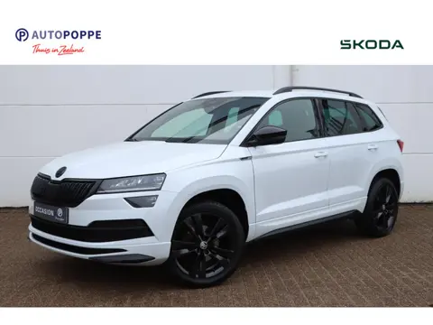 Skoda Karoq 1.5 TSI ACT Style 150pk DSG7 | Stoel voor+ achter verwarming | Carplay | Trekhaak