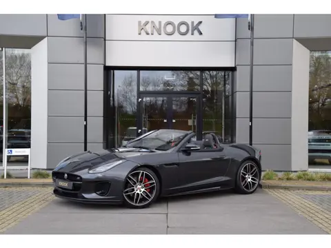 Jaguar F-TYPE 2.0T Chequered Flag