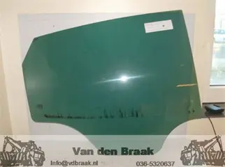 Seat Ibiza 5 deurs 2008-2015 Portierruit rechts achter