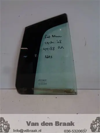 Fiat Bravo 2007-2015 Scheerruit rechts achter