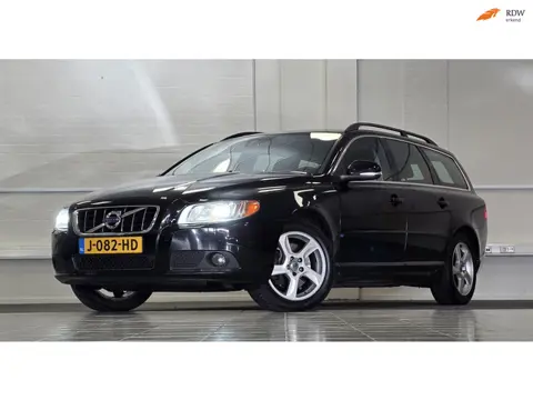 Volvo V70 2.0 T5 Automaat LPG G3 Trekhaak Allseason banden