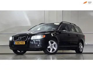 Volvo V70 2.0 T5 Automaat LPG G3 Trekhaak Allseason banden