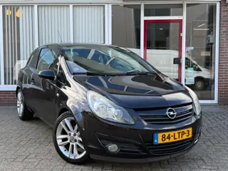 OPEL CORSA 1.4-16V Cosmo I Trekhaak I Airco I Leer