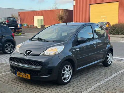 Peugeot 107 1.0 Benzine 5 Deurs Airco 2 Sleutels Elektr. Ramen