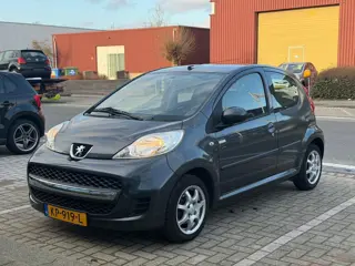 Peugeot 107 1.0 Benzine 5 Deurs Airco 2 Sleutels Elektr. Ramen