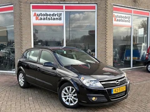 Opel Astra 1.8 Sport - Clima - Cruise -