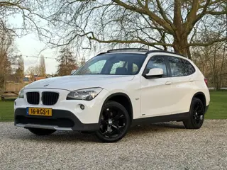 BMW X1 150 PK Automaat,Cruise,Pano,PDC,Navi,Trekhaak.