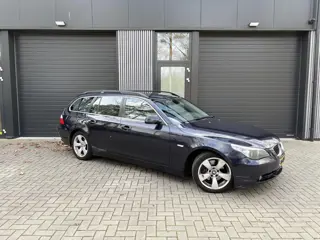 BMW 5-serie Touring 525i High Executive