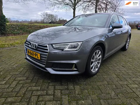 Audi A4 Avant 40 TFSI Design Pro Line Plus * Massagestoelen 2x * Dealer-Onderhouden*