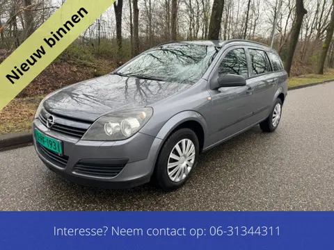 Opel Astra Wagon 1.4 Essentia Trekhaak Nieuwe Apk