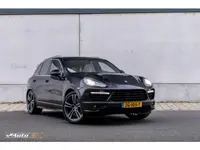 Porsche Cayenne 4.8 Turbo