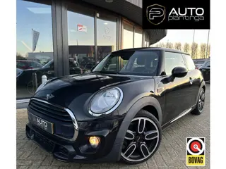 Mini Mini 1.5 Cooper | 1e Eigenaar! | JCW | NL AUTO | John Cooper Works Pakket | 18 Inch | 2 Sleutel