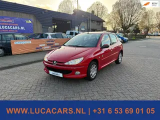 Peugeot 206 1.4 Génération NIEUWE APK!