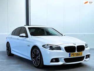 BMW 5-serie 535i M Sport|H.U.D|Softclose|Schuifdak|19 INCH