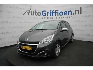 Peugeot 208 1.2 PureTech Blue Lion keurige 5-deurs met navi