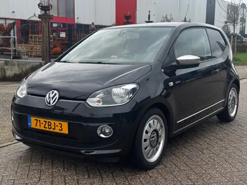 Volkswagen Up! 1.0 high up! BlueMotion | Cruise Control | Airconditioning | Parkeersensoren | Elektr