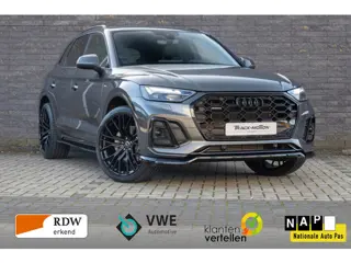Audi Q5 50 TFSI e s-line GREY & BLACK