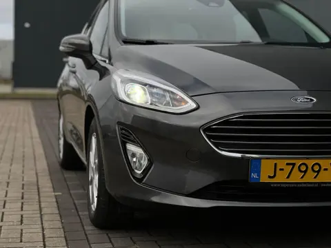 Ford Fiesta 1.0 EcoBoost Titanium Carplay,1e eigenaar, Dealer onderhouden, parkeersensoren achter, L