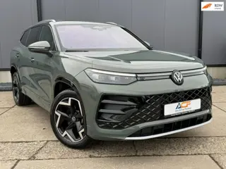 Volkswagen Tayron 1.5 eHybrid R-Line Edition 272 PK NIEUW & OP VOORRAAD !! SCHERPSTE PRIJS VAN NL