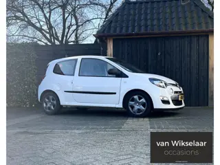 Renault Twingo 1.2 16V Parisienne 2014 AIRCO/BLUETOOTH
