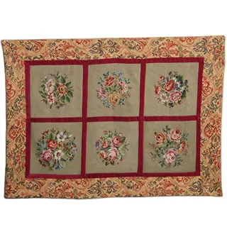 Wandkleed  floraal tapisserie  6 verschillende vlakken met bloemen in gobelin kader
