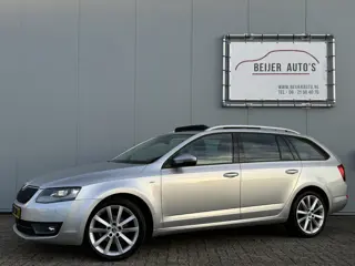 Škoda Octavia Combi 1.2 TSI Greentech Style Pano/Trekhaak/Apple Carplay.