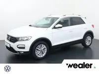 Volkswagen T-Roc 1.0 TSI Style | 110 PK | Climate control | Parkeersensoren | Adaptive cruise contro