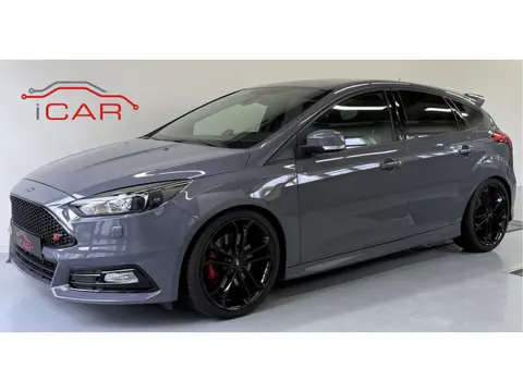 Ford Focus 2.0 ST 250PK-Leer-Xenon-Performance-19inch