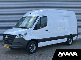 Mercedes-Benz Sprinter 315 150PK L2H2 RWD Automaat LED Camera Cruise Trekhaak