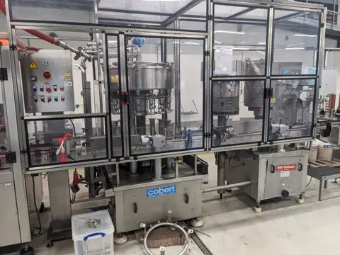 Onbekend Cobert / Bertolaso, Flessen vul-en sluit machine, Olympia 16 / Sigma 103