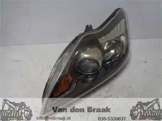 Ford Focus Wagon 2008-2011 Koplamp links
