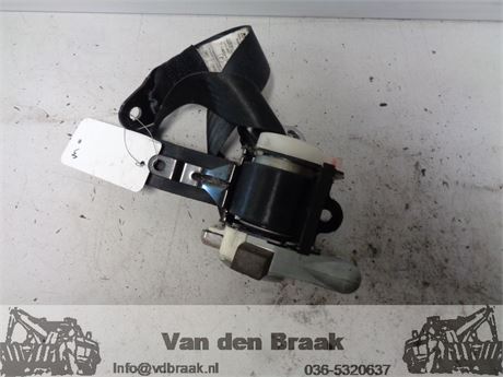 Suzuki Alto 5 drs 2009-2015 Gordelspanner links voor